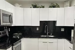 2450 NE 135th St, North Miami, FL 33181 - Photo 5