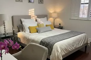 2450 NE 135th St, North Miami, FL 33181 - Photo 1