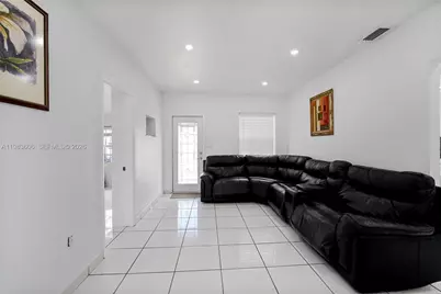 2122 SW 58th Ave, Miami, FL 33155 - Photo 3