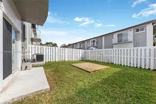 2897 SW 129th Way, Miramar, FL 33027 - Photo 17