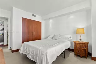 2500 Parkview Dr, Hallandale Beach, FL 33009 - Photo 23