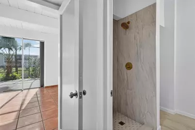 10406 SW 76th St, Miami, FL 33173 - Photo 23