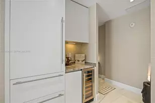 700 NE 26th Terrace, Miami, FL 33137 - Photo 5