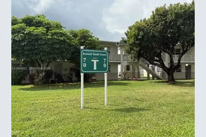 70 NE 202nd Ter #T12, Miami Gardens, FL 33179 - Photo 9