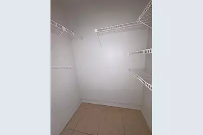 70 NE 202nd Ter #T12, Miami Gardens, FL 33179 - Photo 7