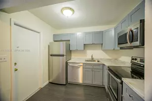 4803 NW 9th Dr, Plantation, FL 33317 - Photo 7