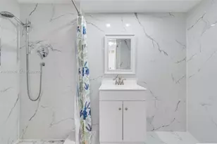 2750 NE 183rd St, Aventura, FL 33160 - Photo 9