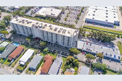 1251 NE 108th St #810, Miami, FL 33161 - Photo 25