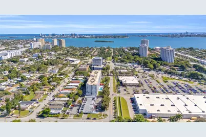 1251 NE 108th St #810, Miami, FL 33161 - Photo 23