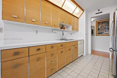 19500 Turnberry Way #16C, Aventura, FL 33180 - Photo 7