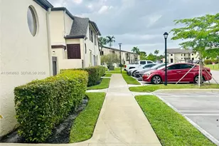 11304 Taft St, Pembroke Pines, FL 33026 - Photo 19