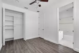 624 SW 147th Ave, Pembroke Pines, FL 33027 - Photo 15