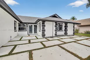 8301 NW 52nd St, Lauderhill, FL 33351 - Photo 3