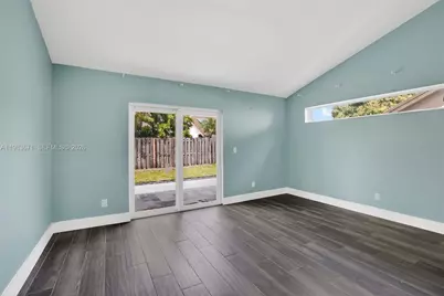 8301 NW 52nd St, Lauderhill, FL 33351 - Photo 21