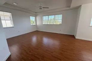 7943 NW 111th Ct, Doral, FL 33178 - Photo 13