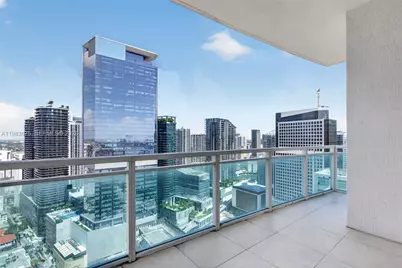 950 Brickell Bay Dr #4100, Miami, FL 33131 - Photo 35