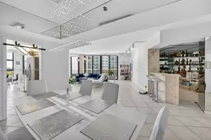 20281 E Country Club Dr, Aventura, FL 33180 - Photo 7