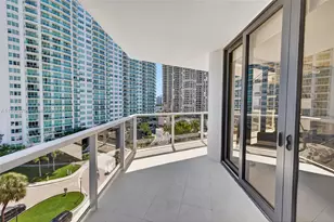 20281 E Country Club Dr, Aventura, FL 33180 - Photo 15