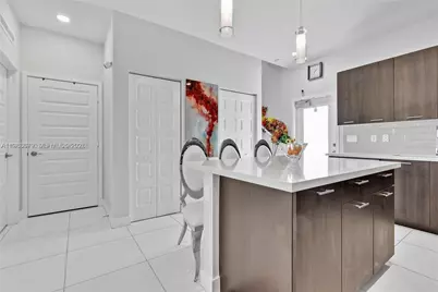 4745 NW 84th Ct #19, Doral, FL 33166 - Photo 7