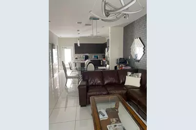 4745 NW 84th Ct #19, Doral, FL 33166 - Photo 3