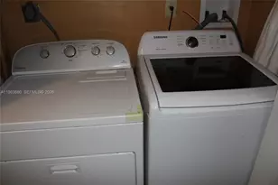 9818 SW 222nd Terrace, Cutler Bay, FL 33190 - Photo 23