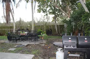 9818 SW 222nd Terrace, Cutler Bay, FL 33190 - Photo 27