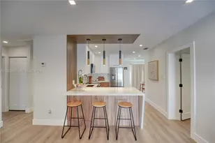 654 NW 45th St, Oakland Park, FL 33309 - Photo 7