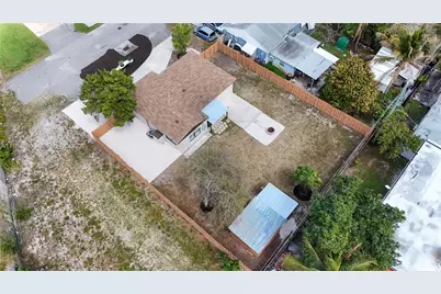 654 NW 45th St, Oakland Park, FL 33309 - Photo 31