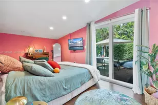 11377 W Biscayne Canal Rd, Miami, FL 33161 - Photo 35