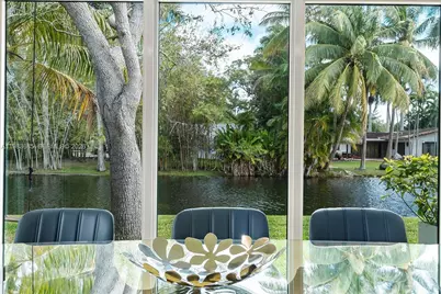 11377 W Biscayne Canal Rd, Miami, FL 33161 - Photo 25