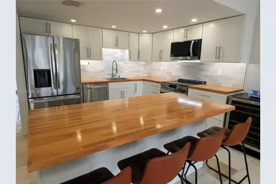 [Address not provided], North Miami Beach, FL 33160 - Photo 7