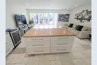 [Address not provided], North Miami Beach, FL 33160 - Photo 5