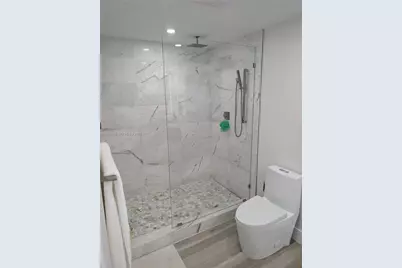 [Address not provided], North Miami Beach, FL 33160 - Photo 25
