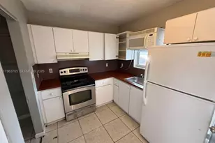 2722 NW 22nd Ct, Miami, FL 33142 - Photo 7