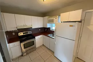 2722 NW 22nd Ct, Miami, FL 33142 - Photo 9