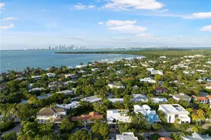 310 Greenwood Dr, Key Biscayne, FL 33149 - Photo 39