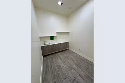 110 Washington Ave #CU-7, Miami Beach, FL 33139 - Photo 3