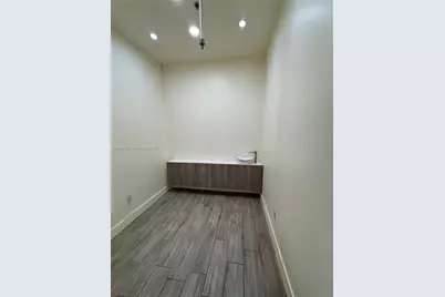 110 Washington Ave #CU-7, Miami Beach, FL 33139 - Photo 9