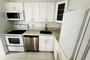 9743 W McNab Rd, Tamarac, FL 33321 - Photo 9