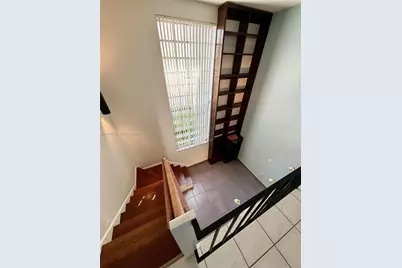 335 Navarre Ave #7, Coral Gables, FL 33134 - Photo 13