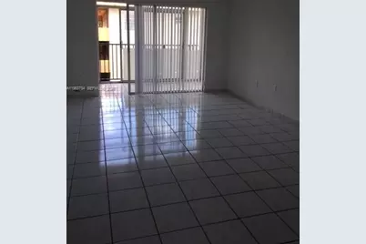 1855 W 60th St #423C, Hialeah, FL 33012 - Photo 3