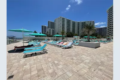 3725 S Ocean Dr #911, Hollywood, FL 33019 - Photo 13