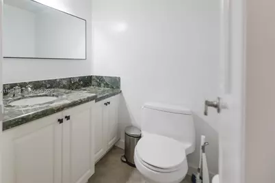 1020 Meridian Ave #816, Miami Beach, FL 33139 - Photo 17