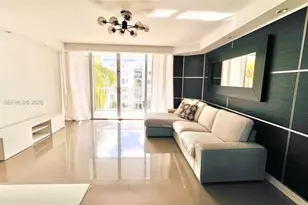 1700 NW N River Dr, Miami, FL 33125 - Photo 13