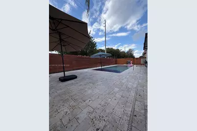 1860 SE 18th Ter, Homestead, FL 33035 - Photo 33