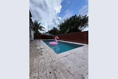 1860 SE 18th Ter, Homestead, FL 33035 - Photo 31