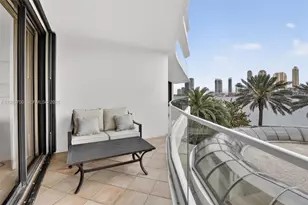 2800 Island Blvd, Aventura, FL 33160 - Photo 17