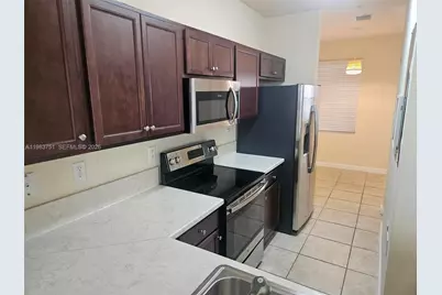 142 SE 28th Ter #12, Homestead, FL 33033 - Photo 7