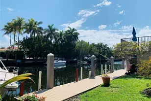6815 Edgewater Dr, Coral Gables, FL 33133 - Photo 17