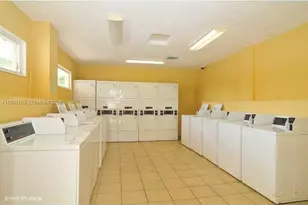 1800 Sans Souci Blvd, North Miami, FL 33181 - Photo 17